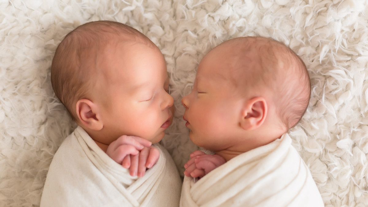 bayi kembar lahir prematur